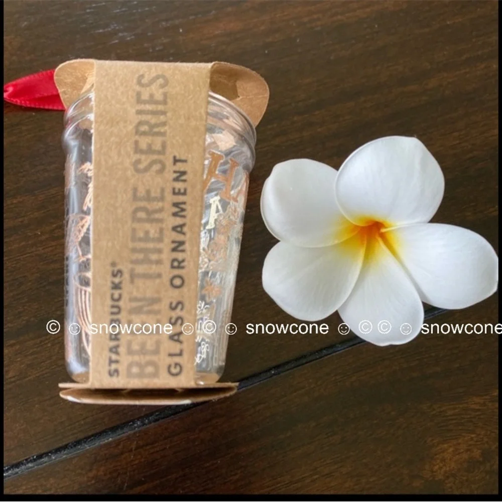 NEW Starbucks Hawaii Christmas Tumbler Glass Ornament